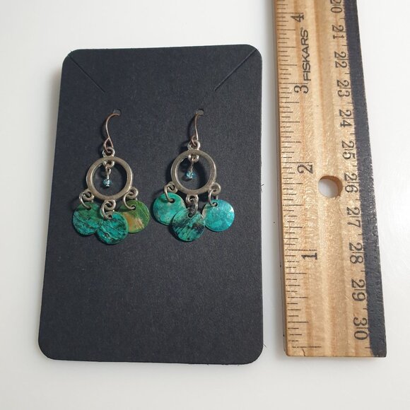 Vintage Mother Of Pearl Dangle Earring Silver Hoop Design Handmade Lightweight - Picture 3 of 4